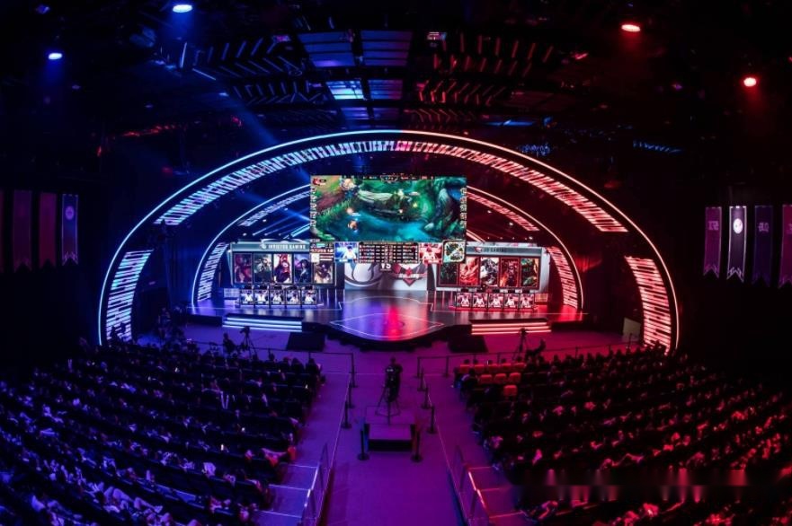 整体实力的 整体实力的