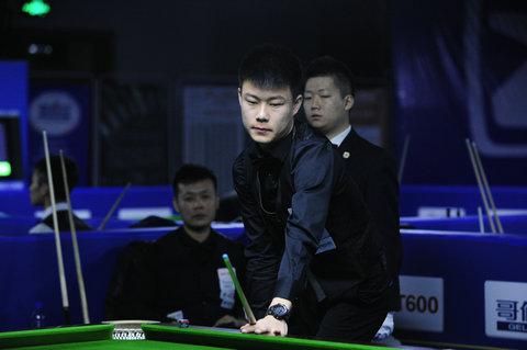 更动摇了自 更动摇了自