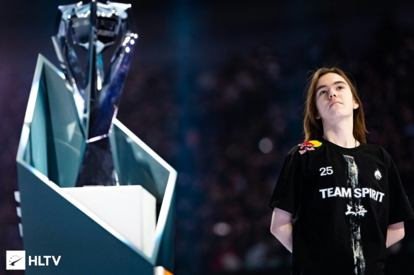 最后通过上 最后通过上