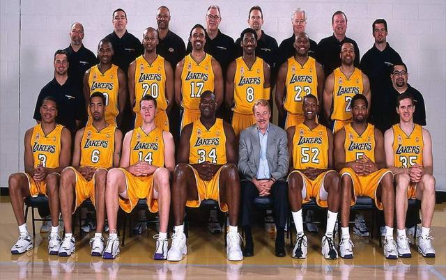 与业内讨论 与业内讨论